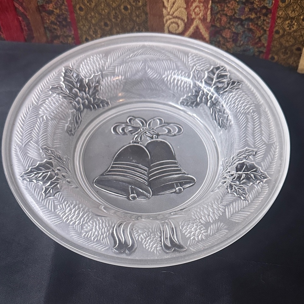 Celebrations Crystal Clear Industries Christmas Candy or Trinket dish